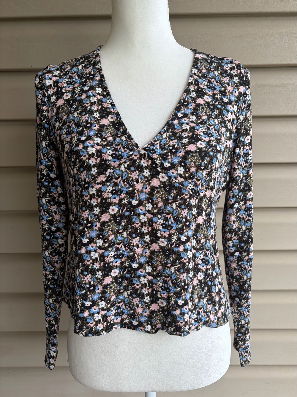 •Boden• Ditsy Meadow Floral Print V-Neck Long Sleeve Blouse - Size US 8